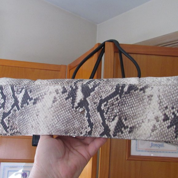 RENATO ANGI Python Print  Bag  - Made in Italy - Picture 6 of 13